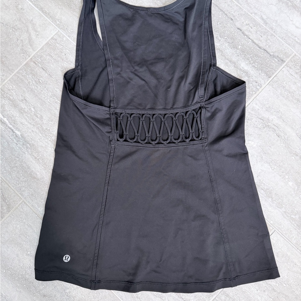 Lululemon Black Yoga Tank Open Lattice Back Athletic Top Women’s Size 6 - Picture 13 of 13